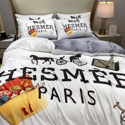 Bedding Sheet Sets Fashionable Diagonal Printing Silk Bed Cover and Duvet Cover Sets