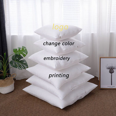 Custom Logo Accepted Floral Print Bedding Throw for Hotel Indoor Decorative Pillows